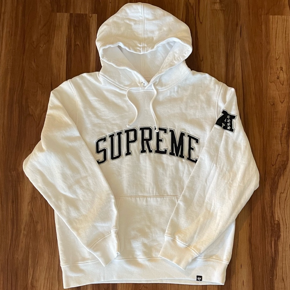 Supreme Authentic White Raiders Sweatshirt